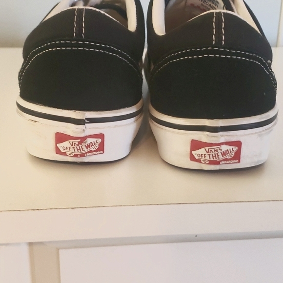 Mens Blk & Wht Vans - Picture 6 of 6